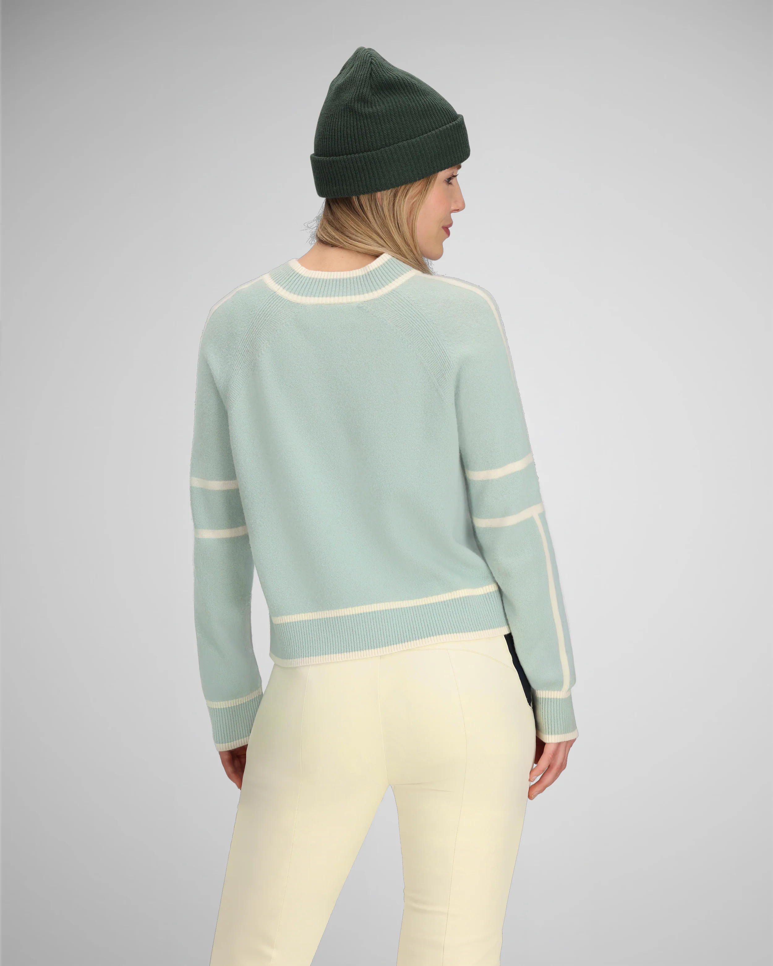 Slopeside Mockneck - Image 20